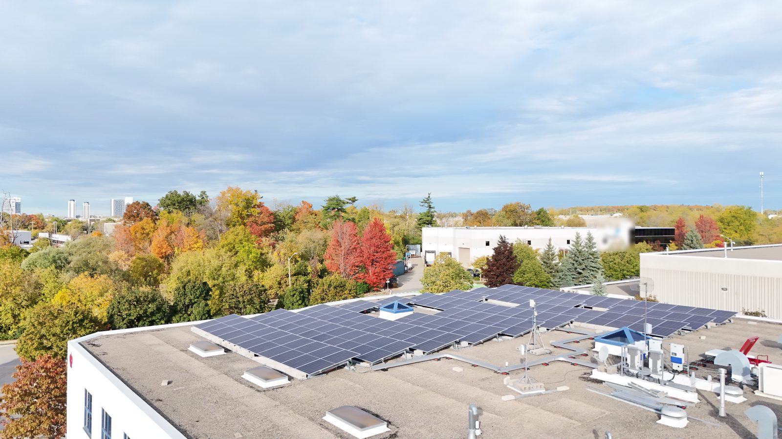 Repowered rooftop solar array on a commercial building in Vaughan, Ontario